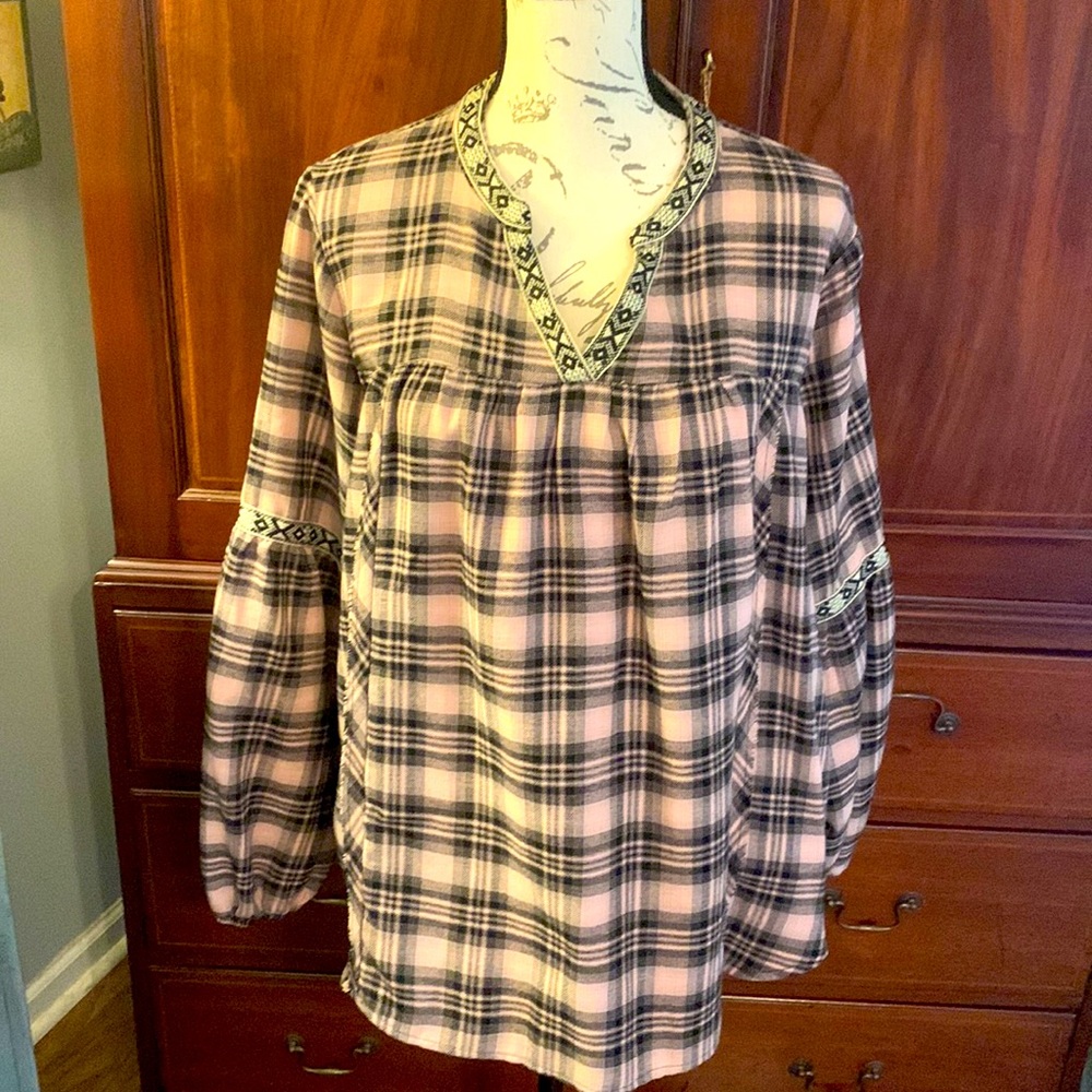 Knox Rose Flannel Shirt size Xl